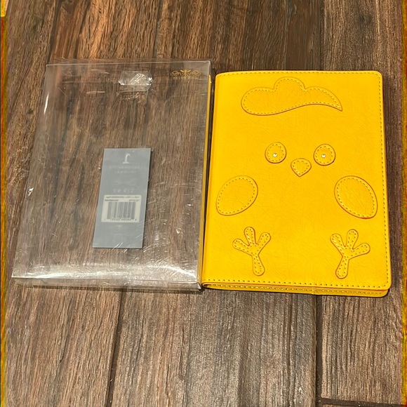 🐣 NWT Bella Bug brand leatherette journal with blank pages - Picture 1 of 6